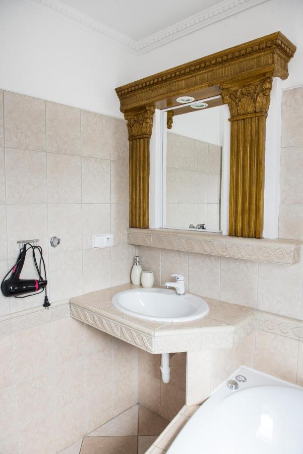 Penzion Monika Hrusovany nad Jevisovkou Extérieur photo