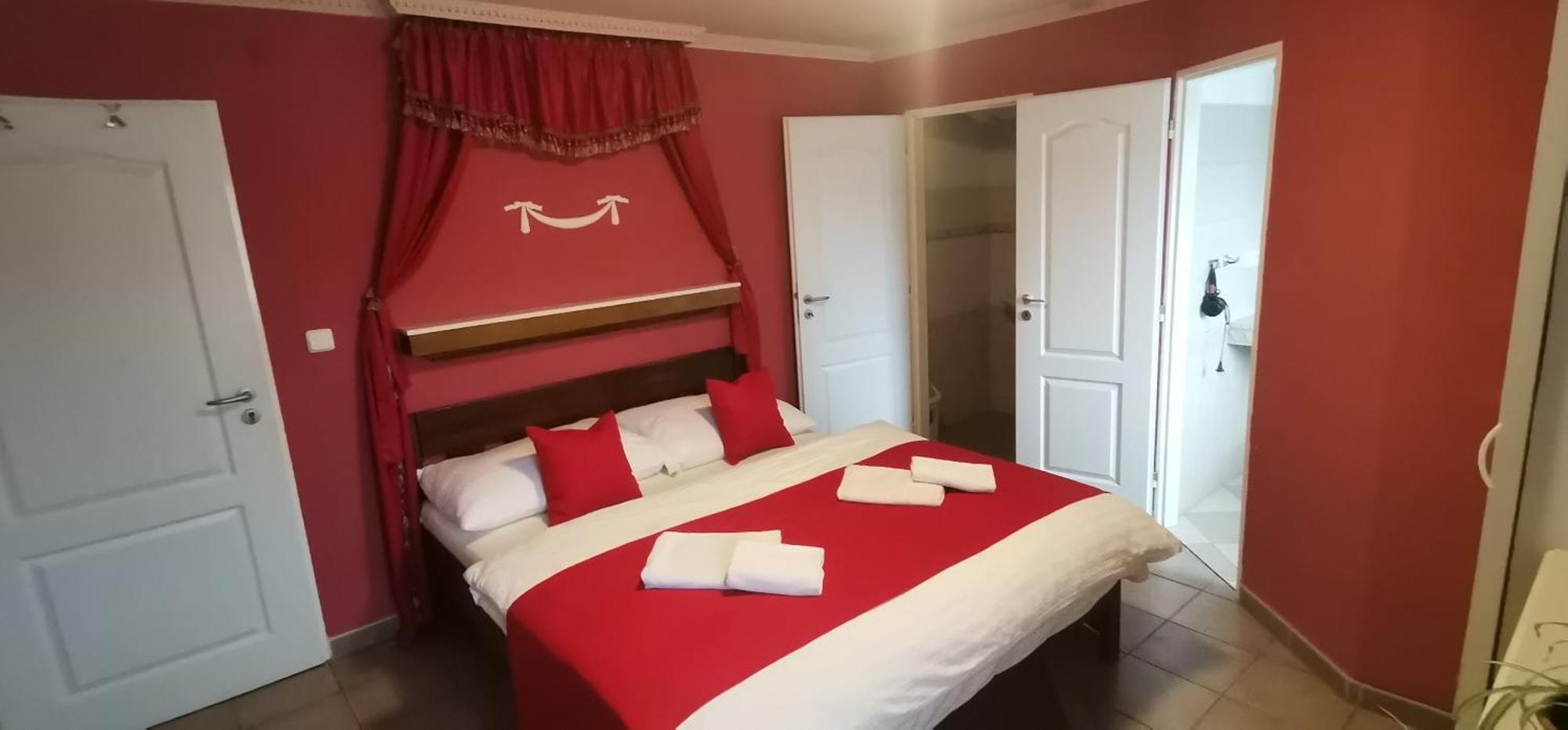 Penzion Monika Hrusovany nad Jevisovkou Extérieur photo